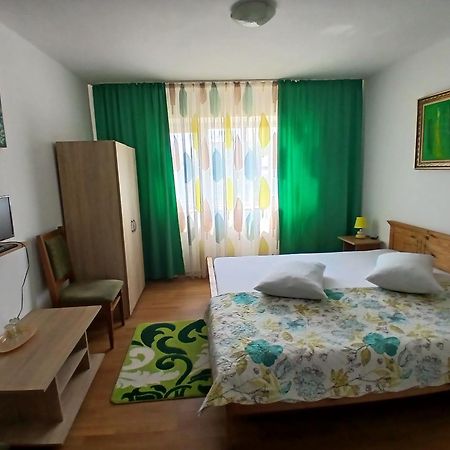 Casa Rustica Apart&Rooms Cîmpineanca Exterior foto